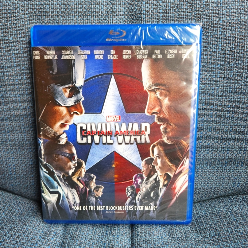 Captain America: Civil War (Blu-ray, 2016) Chris Evans Robert Downey Jr SEALED